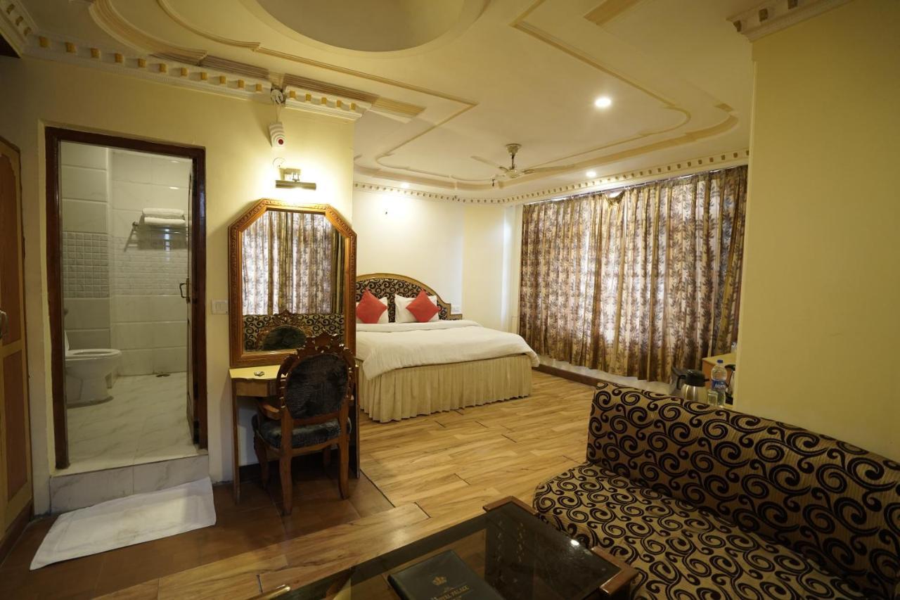 Royal Palace Resort Bhagsunag Dharamshala Exterior foto