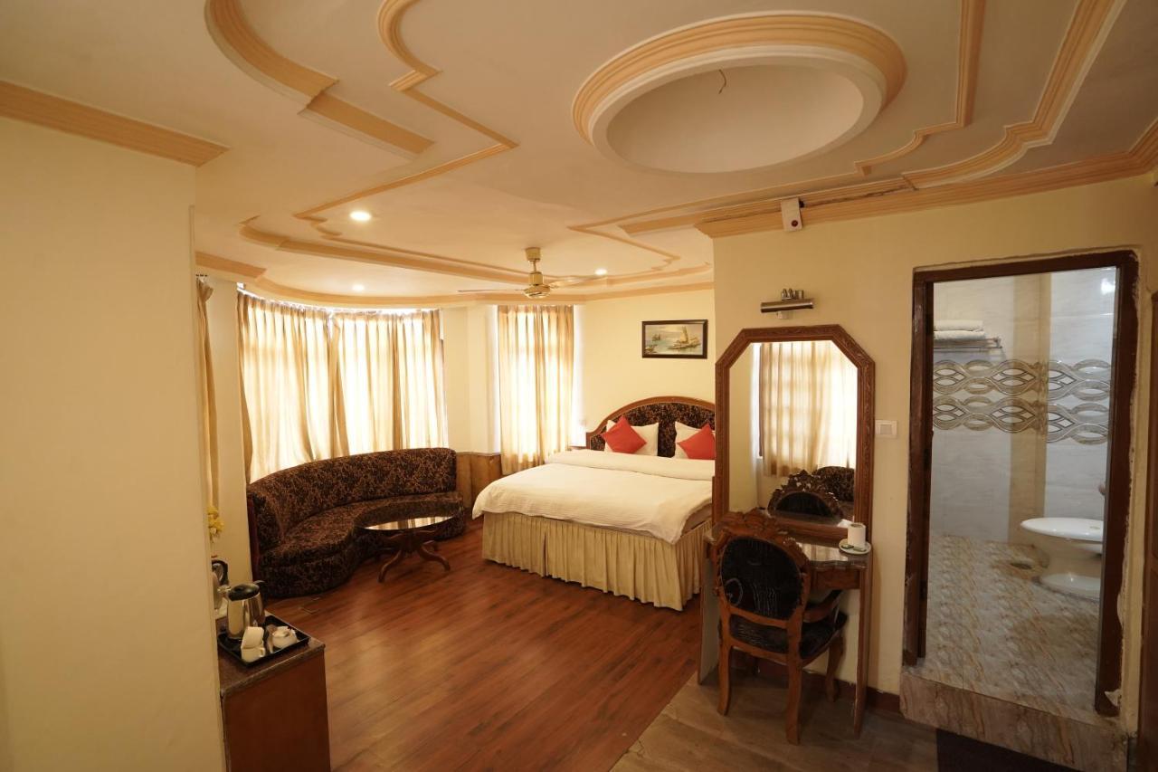 Royal Palace Resort Bhagsunag Dharamshala Exterior foto